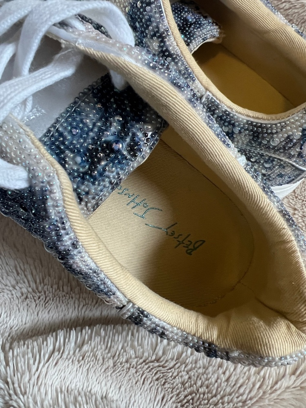 Betsey Johnson Sidny Blue Floral Sequin Sneakers - Sz 7.5 - Picture 9 of 12